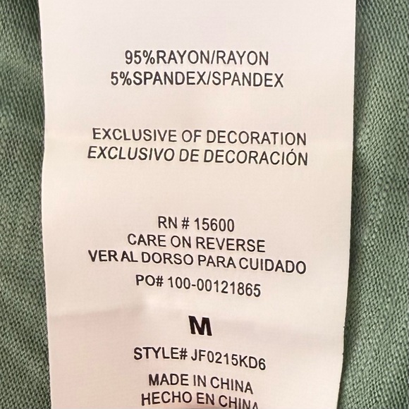 Maison & Belle Lalani Floral Embroidered Knit Green Blouse Size Medium Boho - Picture 7 of 9